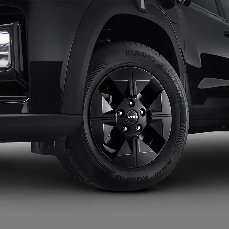 kgm musso ev black wheels